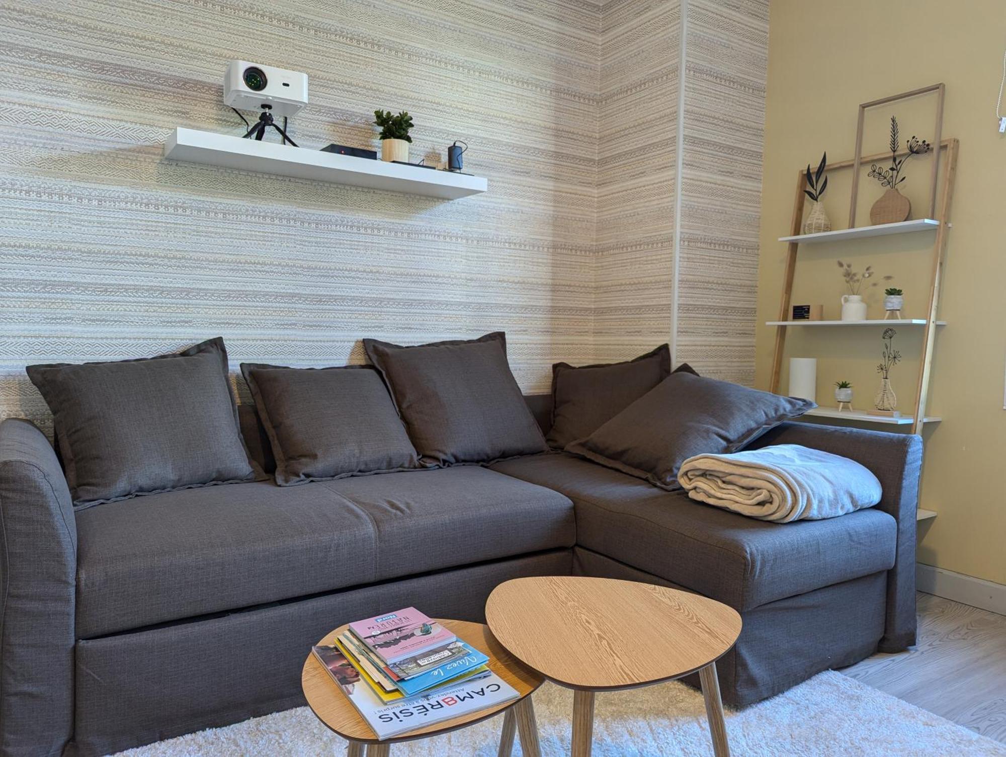 Les Betises, Duplex Hyper-Centre Apartment Cambrai Luaran gambar